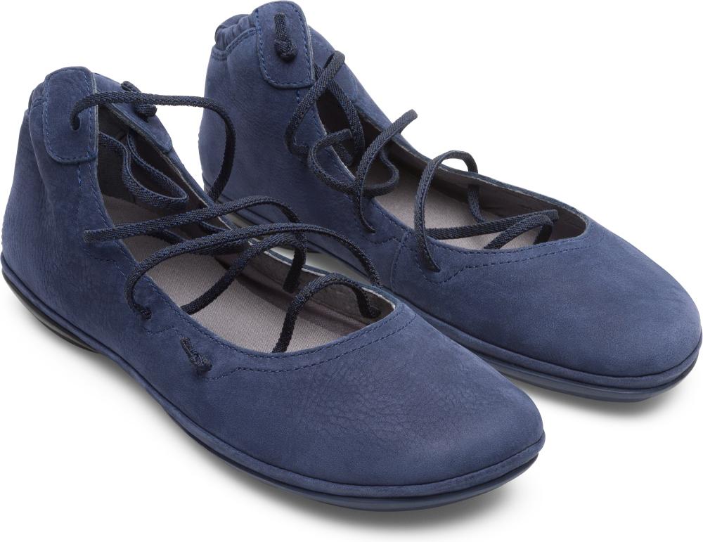 camper right nina flat