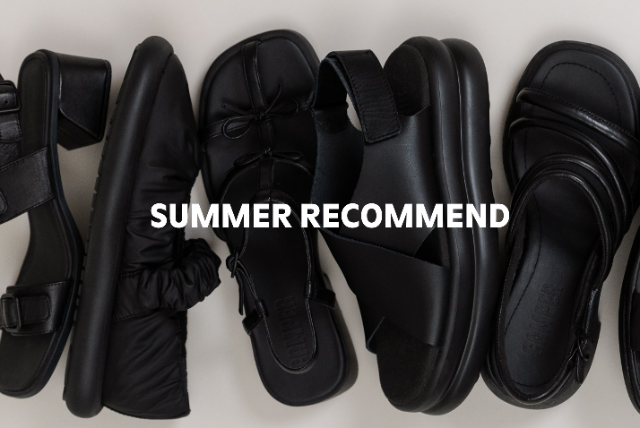 SUMMER RECOMMEND <br> 着回し力抜群の黒サンダル