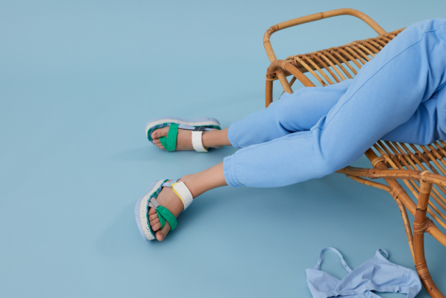Contemporary Sandals<br>「ORUGA UP」
