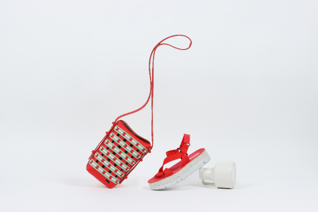 PLAYFUL LEATHER BAG<br>「MIJAS」