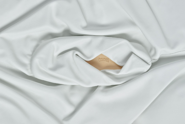 CAMPER x ISSEY MIYAKE - Peu Form