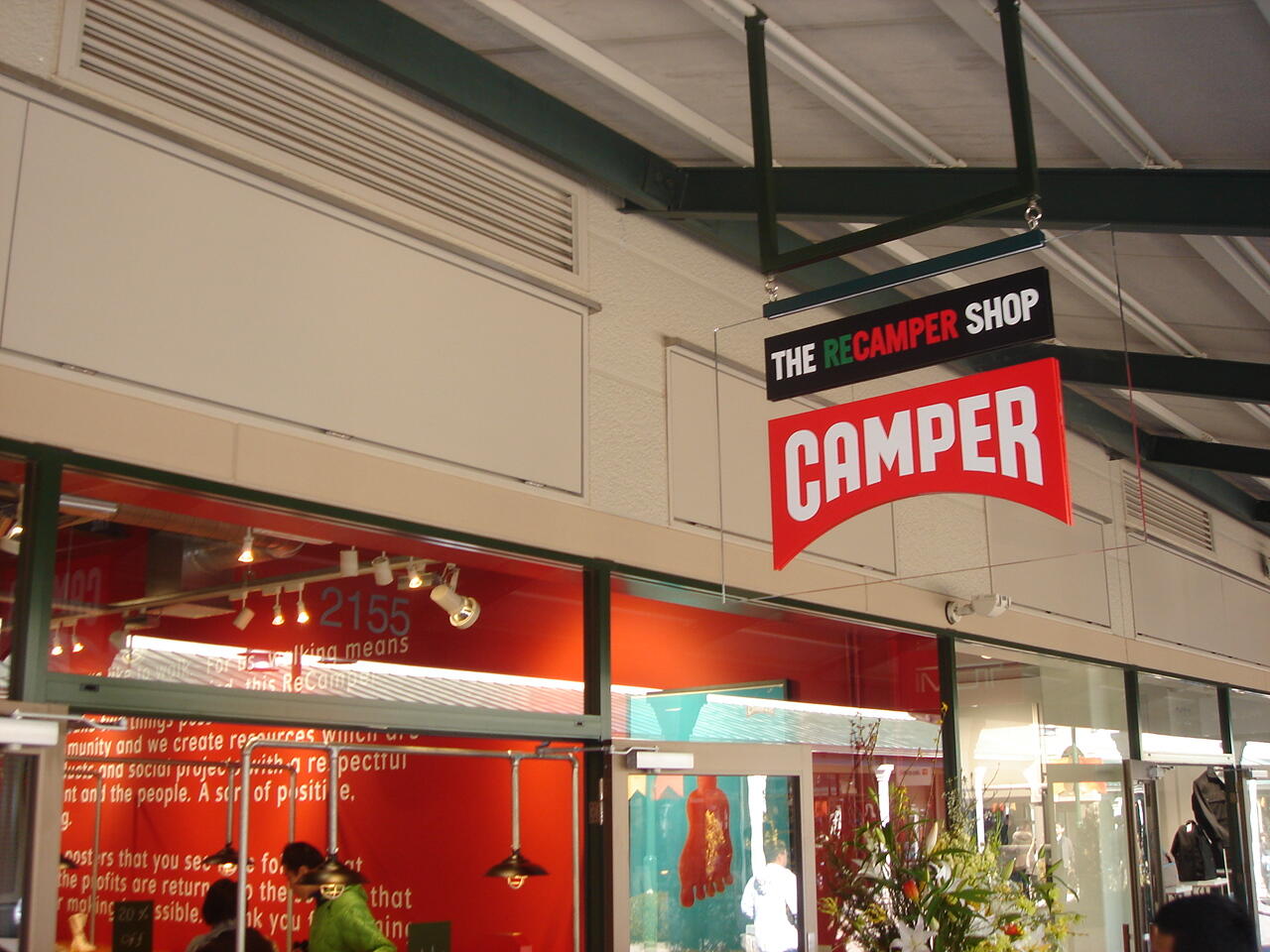 Outlet SHOP LIST Camper（カンペール）日本公式サイト