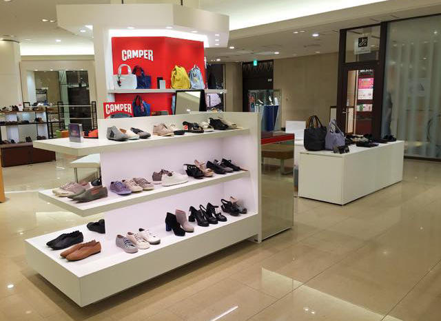 CAMPER うめだ阪急店